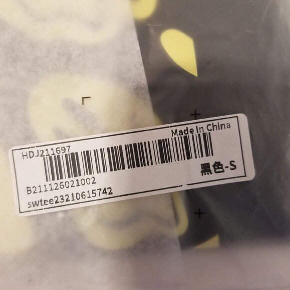 NEW SHEIN Smile Face Print Tee Size S Color Black - Picture 5 of 6